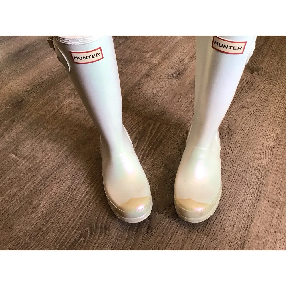 Hunter Youth Girls Size 5 Rain Boots White Pearlescent Nebula Size Kids Boot